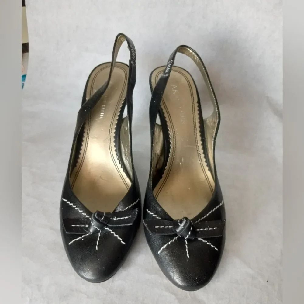 Anne Klein Heels - Picture 2 of 11